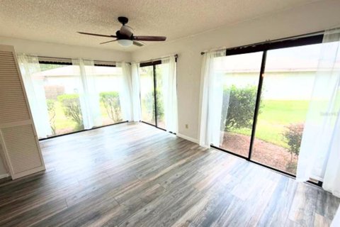 Villa ou maison à louer à Winter Haven, Floride: 2 chambres, 114.36 m2 № 2424151 - photo 7