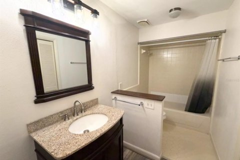 Villa ou maison à louer à Winter Haven, Floride: 2 chambres, 114.36 m2 № 2424151 - photo 15