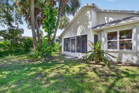 Villa ou maison à vendre à Sebastian, Floride: 3 chambres, 156.91 m2 № 2422250 - photo 27