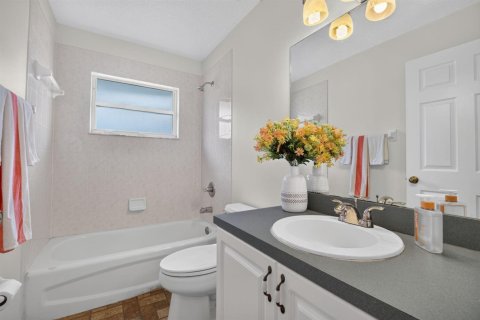 Villa ou maison à vendre à Sebastian, Floride: 3 chambres, 156.91 m2 № 2422250 - photo 23