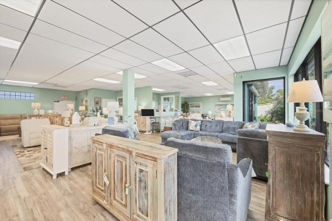 Propiedad comercial en venta en Englewood, Florida, 289.02 m2 № 1773876 - foto 20