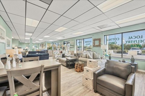 Propiedad comercial en venta en Englewood, Florida, 289.02 m2 № 1773876 - foto 11