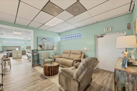 Propiedad comercial en venta en Englewood, Florida, 289.02 m2 № 1773876 - foto 24