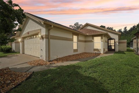 Casa en Orlando, Florida 2 dormitorios, 134.71 m2 № 2105485