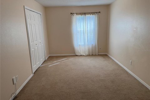 Villa ou maison à louer à Clermont, Floride: 5 chambres, 319.03 m2 № 2432704 - photo 11