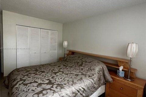 Condominio en venta en Hollywood, Florida, 2 dormitorios, 137.5 m2 № 1926097 - foto 12