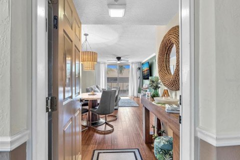 Copropriété à louer à West Palm Beach, Floride: 2 chambres, 92.44 m2 № 2166950 - photo 5