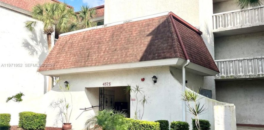 Condo à Orlando, Floride, 2 chambres  № 2042266