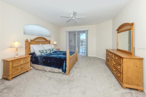 Villa ou maison à vendre à Sarasota, Floride: 4 chambres, 228.35 m2 № 1797812 - photo 8