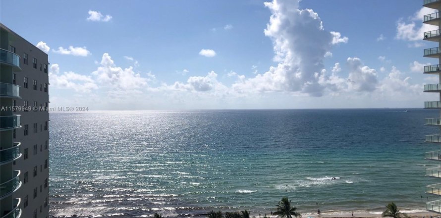 Condo à Hollywood, Floride, 1 chambre № 1859850