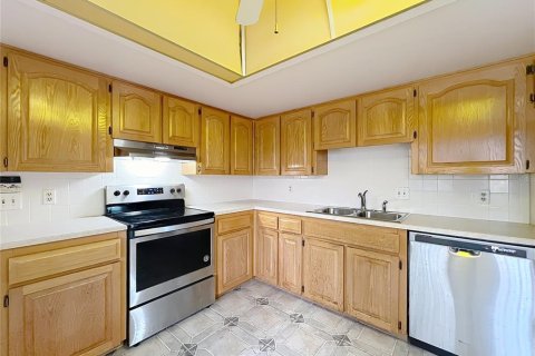 Touwnhouse à vendre à Casselberry, Floride: 3 chambres, 124.86 m2 № 2313158 - photo 20