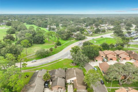 Touwnhouse à vendre à Casselberry, Floride: 3 chambres, 124.86 m2 № 2313158 - photo 3