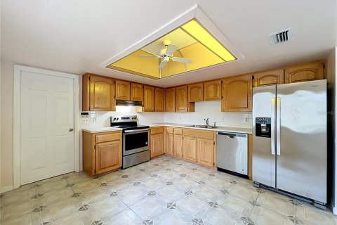 Touwnhouse à vendre à Casselberry, Floride: 3 chambres, 124.86 m2 № 2313158 - photo 18