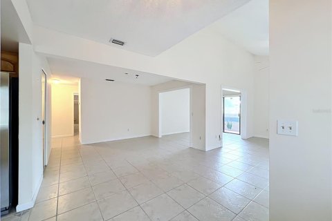 Touwnhouse à vendre à Casselberry, Floride: 3 chambres, 124.86 m2 № 2313158 - photo 15