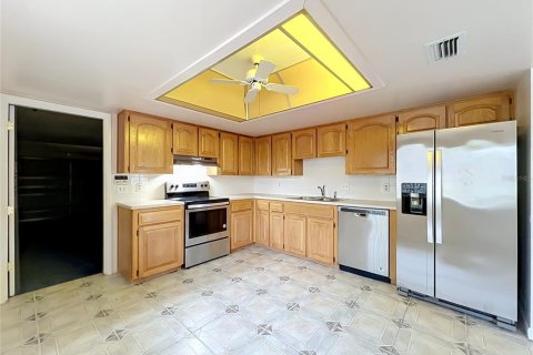 Touwnhouse à vendre à Casselberry, Floride: 3 chambres, 124.86 m2 № 2313158 - photo 19