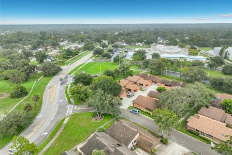 Touwnhouse à vendre à Casselberry, Floride: 3 chambres, 124.86 m2 № 2313158 - photo 2