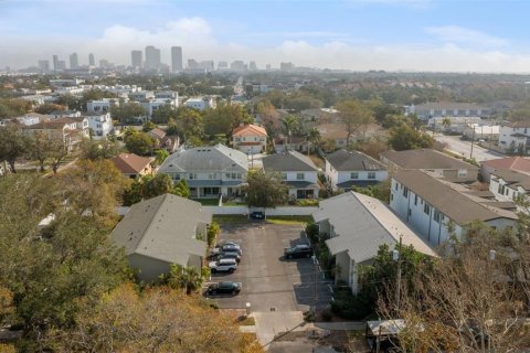 Condominio en venta en Tampa, Florida, 2 dormitorios, 74.69 m2 № 1556270 - foto 10