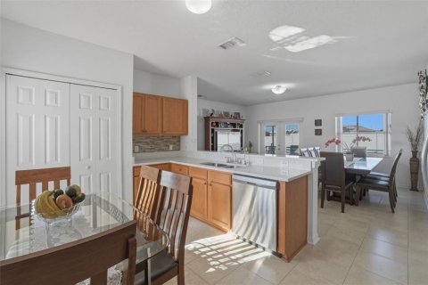 Купить виллу или дом в Киссимми, Флорида 5 комнат, 115.11м2, № 2097724 - фото 12