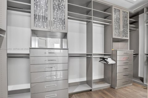 Купить виллу или дом в Бока-Ратон, Флорида 5 спален, 392.7м2, № 2005428 - фото 7