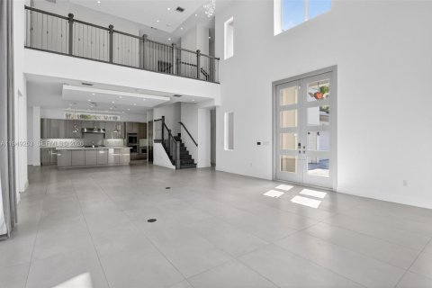 Купить виллу или дом в Бока-Ратон, Флорида 5 спален, 392.7м2, № 2005428 - фото 12