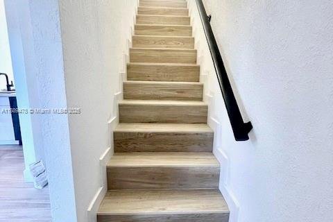 Touwnhouse à louer à Pompano Beach, Floride: 2 chambres, 97.92 m2 № 2016573 - photo 5
