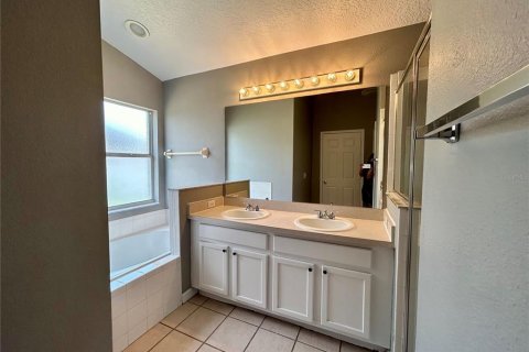 Villa ou maison à louer à Davenport, Floride: 4 chambres, 167.6 m2 № 2383918 - photo 8