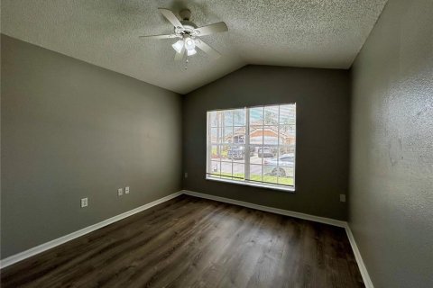 Villa ou maison à louer à Davenport, Floride: 4 chambres, 167.6 m2 № 2383918 - photo 11