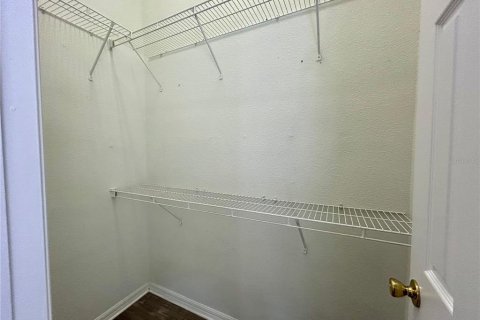 Villa ou maison à louer à Davenport, Floride: 4 chambres, 167.6 m2 № 2383918 - photo 6