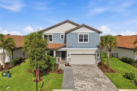 House in Bradenton, Florida 5 bedrooms, 277.59 sq.m. № 2212018 - photo 4