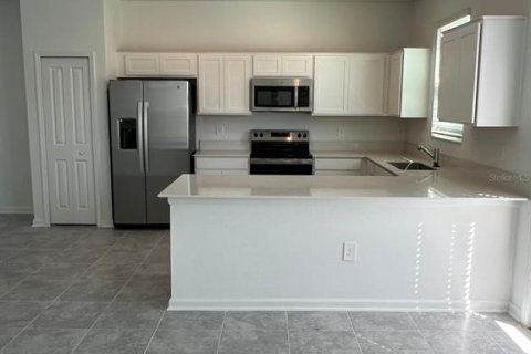 Adosado en alquiler en Davenport, Florida, 4 dormitorios, 181.53 m2 № 1813718 - foto 2