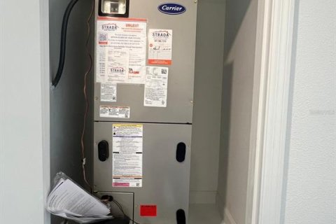 Adosado en alquiler en Davenport, Florida, 4 dormitorios, 181.53 m2 № 1813718 - foto 14