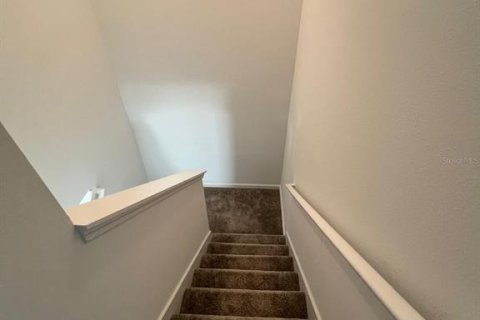 Adosado en alquiler en Davenport, Florida, 4 dormitorios, 181.53 m2 № 1813718 - foto 11