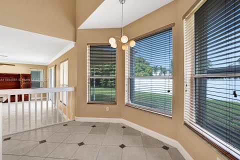 Casa en venta en Miramar, Florida, 4 dormitorios, 251.49 m2 № 1949268 - foto 12
