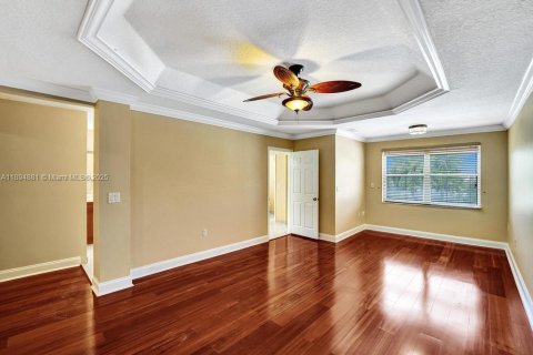 Casa en venta en Miramar, Florida, 4 dormitorios, 251.49 m2 № 1949268 - foto 28