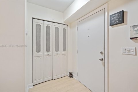 Copropriété à vendre à Dania Beach, Floride: 2 chambres, 106.28 m2 № 2069481 - photo 20