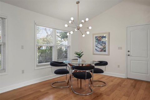 Casa en venta en Clearwater, Florida, 2 dormitorios, 104.98 m2 № 1815164 - foto 9