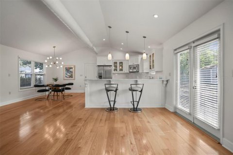 Casa en venta en Clearwater, Florida, 2 dormitorios, 104.98 m2 № 1815164 - foto 13