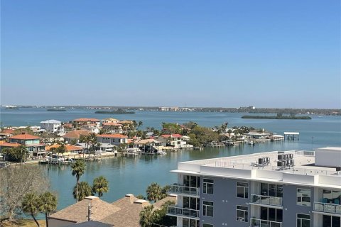 Condominio en venta en Clearwater, Florida, 2 dormitorios, 115.2 m2 № 1563541 - foto 2