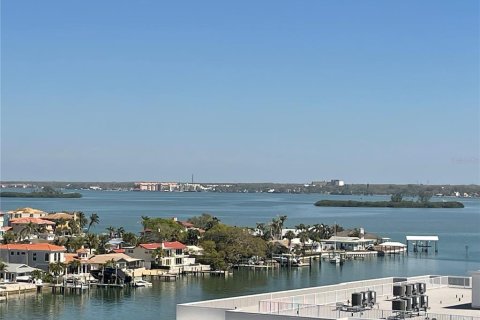 Condominio en venta en Clearwater, Florida, 2 dormitorios, 115.2 m2 № 1563541 - foto 25