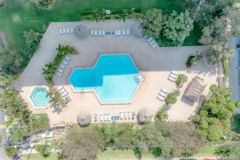 Condominio en venta en Clearwater, Florida, 2 dormitorios, 115.2 m2 № 1563541 - foto 16