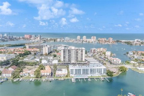 Condominio en venta en Clearwater, Florida, 2 dormitorios, 115.2 m2 № 1563541 - foto 1