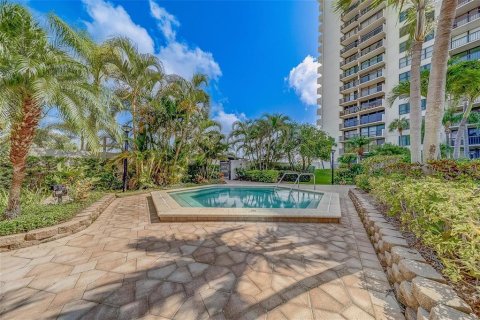 Condominio en venta en Clearwater, Florida, 2 dormitorios, 115.2 m2 № 1563541 - foto 18