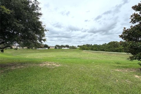 House in Haines City, Florida 3 bedrooms, 139.45 sq.m. № 1907867 - photo 14
