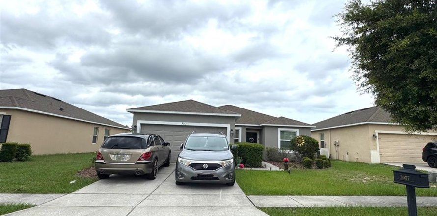 House in Haines City, Florida 3 bedrooms, 139.45 sq.m. № 1907867