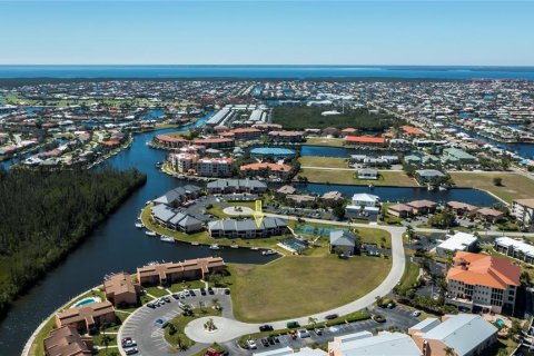Condo in Punta Gorda, Florida, 2 bedrooms  № 1567593 - photo 7
