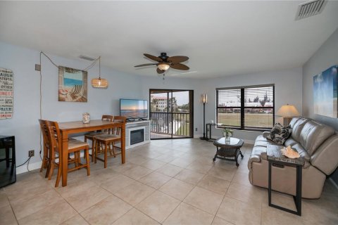 Condo in Punta Gorda, Florida, 2 bedrooms  № 1567593 - photo 21