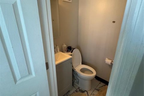 House in Holiday, Florida 4 bedrooms, 127.93 sq.m. № 1578563 - photo 20