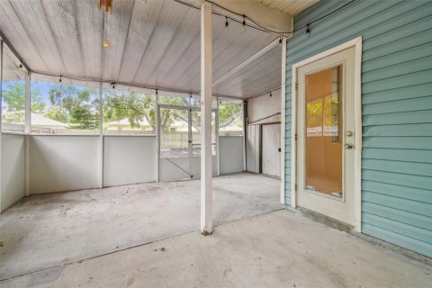 House in Lutz, Florida 3 bedrooms, 104.61 sq.m. № 1745179 - photo 22