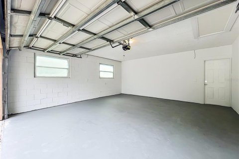 Casa en venta en Orlando, Florida, 4 dormitorios, 155.61 m2 № 2386026 - foto 13