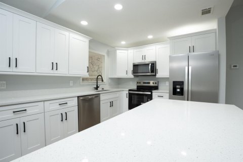 Casa en venta en Port St. Lucie, Florida, 3 dormitorios, 123.84 m2 № 2411715 - foto 4